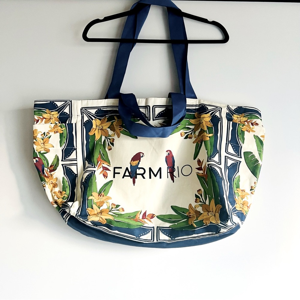FARM Rio Brazil Tropical Parrot Large Canvas Carryall Tote Bag NWT - Picture 10 of 15